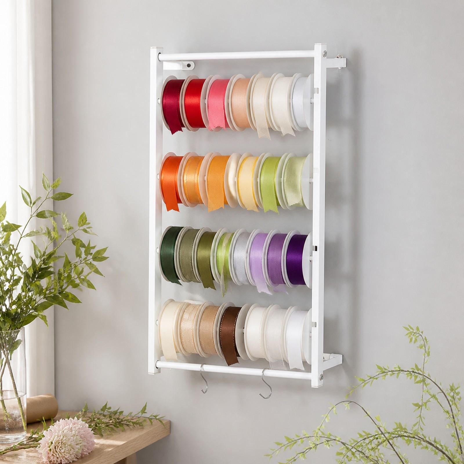 Papercraft Supply Ribbon - ชั้นวางริบบิ้นโลหะ ชั้นจัดระเบียบสำหรับอุปกรณ์งานฝีมือ ที่เก็บกระดาษห่อของขวัญ แบบติดผนังพร้อมราง
