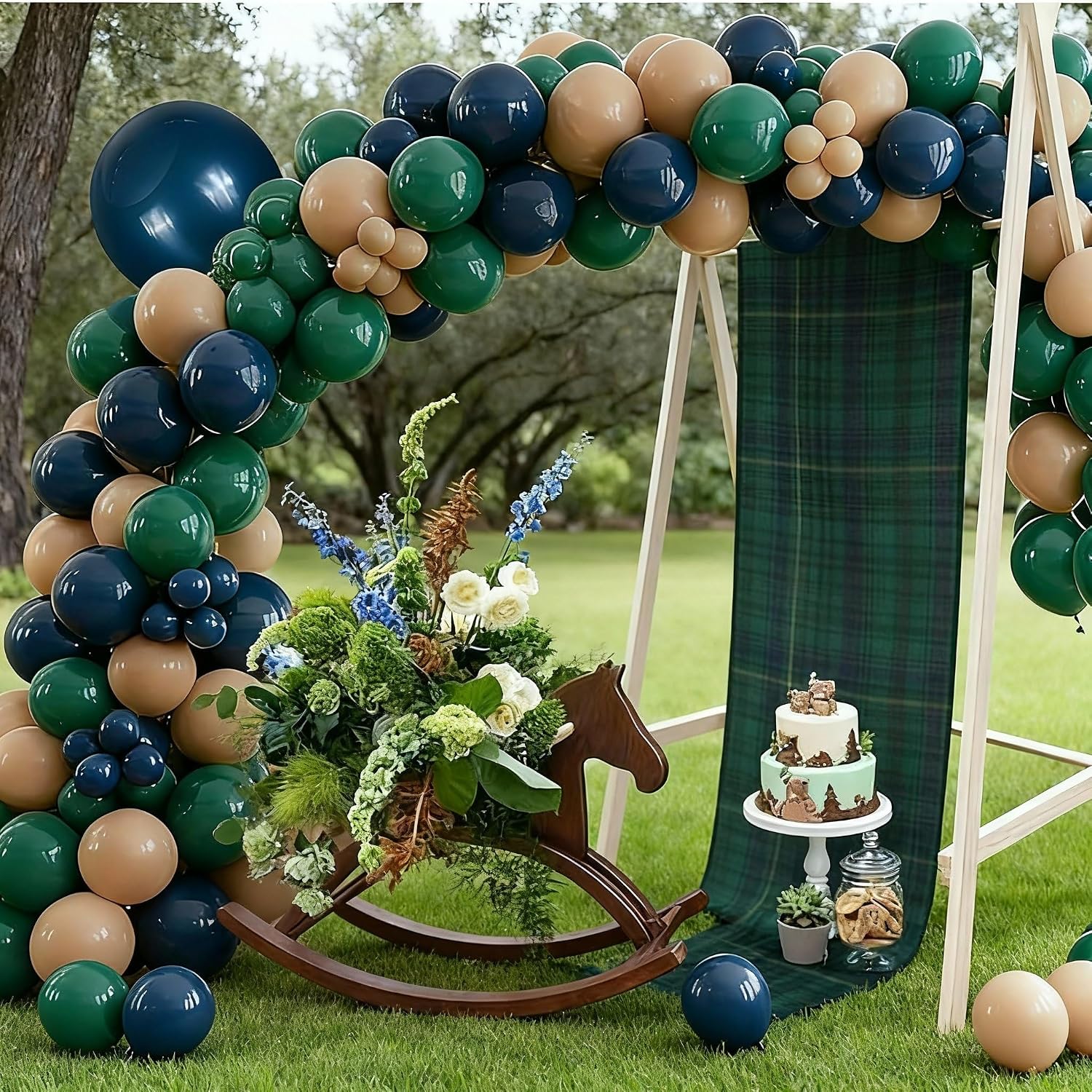 Balloon Arch Kit - ชุดอุปกรณ์ตกแต่งซุ้มลูกโป่งลายสก็อต 152 สำหรับงานเบบี้ชาวเวอร์หมี, แบล็กวอทช์
